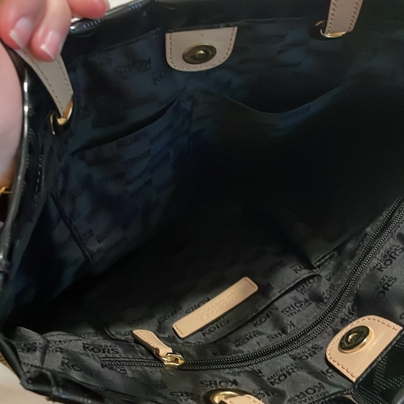 Shoulder bag - Picture 7 of 8